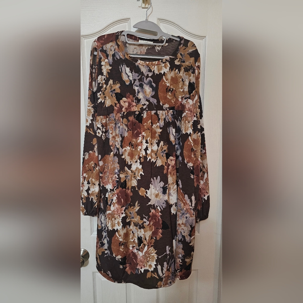 Babydoll Floral Long Sleeve Dress - Brown